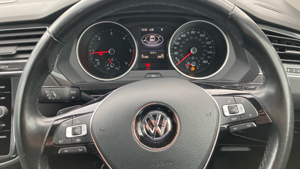 Volkswagen Tiguan 2.0 TDi 150 4Motion Match 5dr DSG Diesel Estate - Image 23
