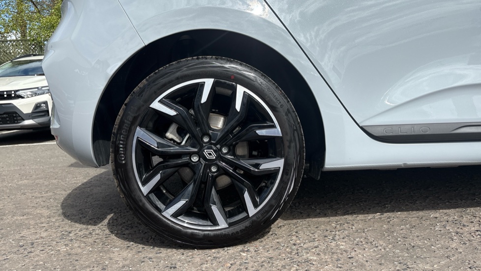 Renault Clio 1.6 E-TECH full hybrid 145 Techno+ 5dr Auto Hybrid Hatchback - Image 7