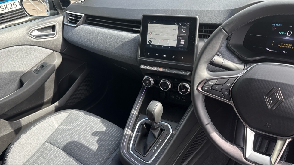 Renault Clio 1.6 E-TECH full hybrid 145 Techno+ 5dr Auto Hybrid Hatchback - Image 11