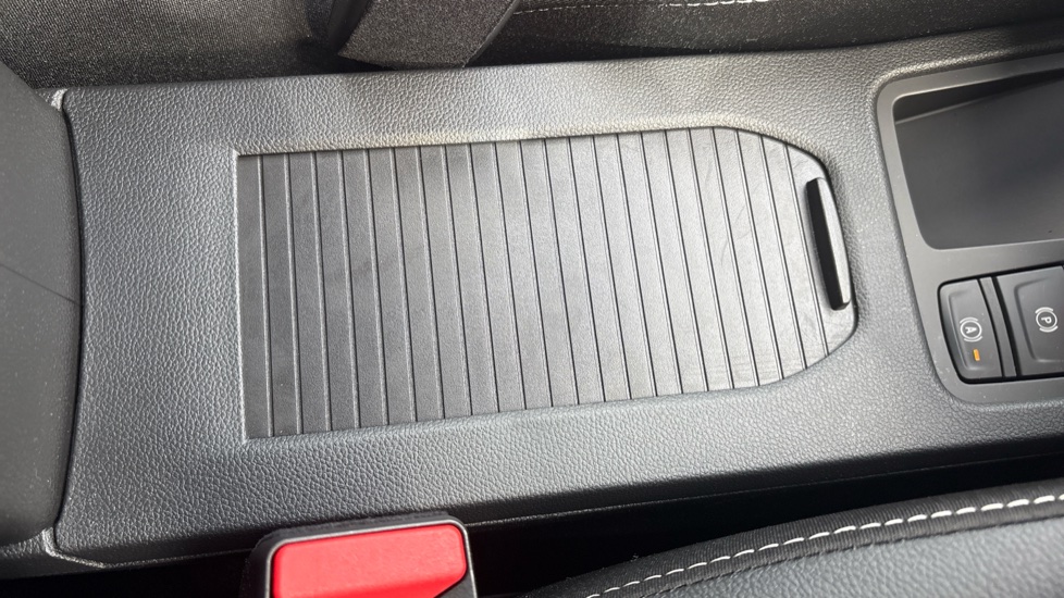 Renault Clio 1.6 E-TECH full hybrid 145 Techno+ 5dr Auto Hybrid Hatchback - Image 46