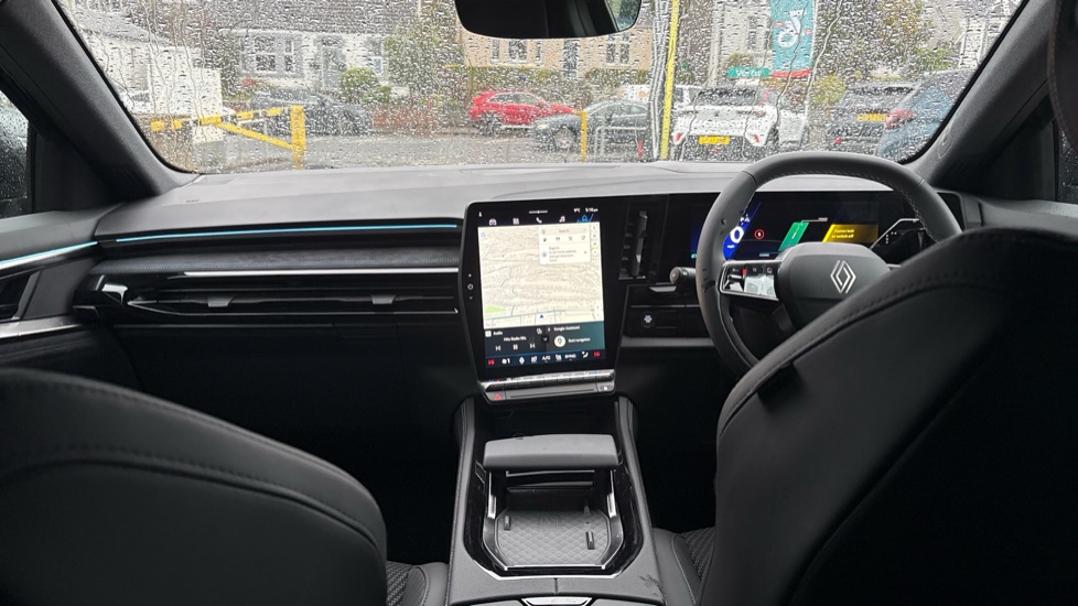 Renault Austral E-Tech Full Hybrid Techno Esprit Alpine 5dr Auto Hybrid Estate - Image 10