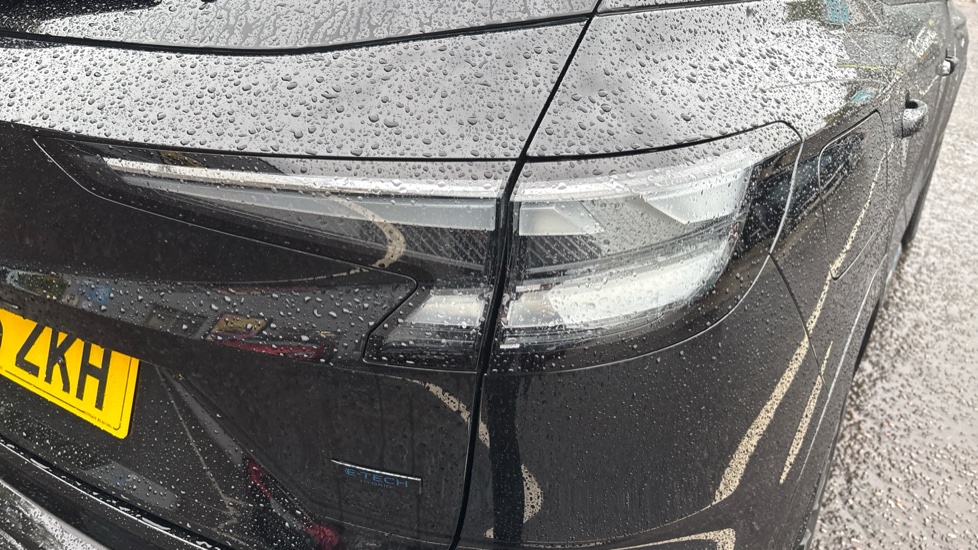 Renault Austral E-Tech Full Hybrid Techno Esprit Alpine 5dr Auto Hybrid Estate - Image 23
