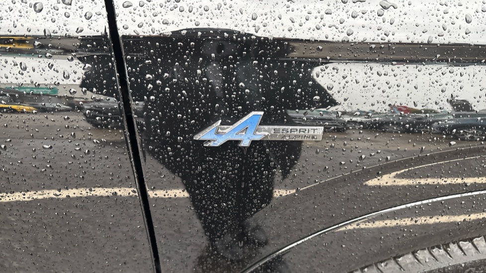 Renault Austral E-Tech Full Hybrid Techno Esprit Alpine 5dr Auto Hybrid Estate - Image 25