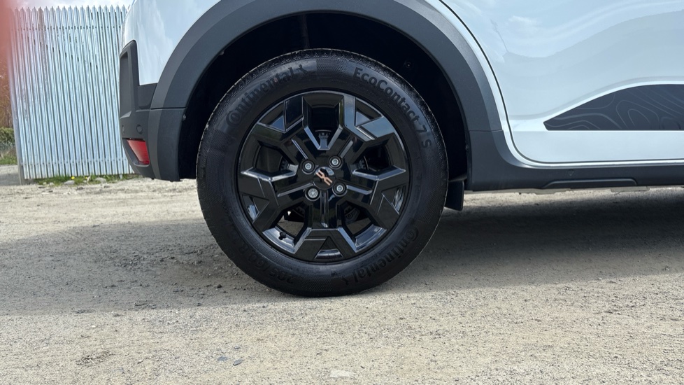 Dacia Sandero Stepway 1.0 TCe Extreme 5dr Petrol Hatchback - Image 7