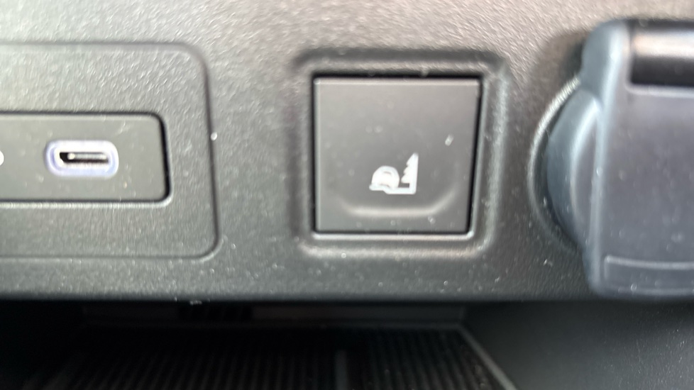 Dacia Sandero Stepway 1.0 TCe Extreme 5dr Petrol Hatchback - Image 34