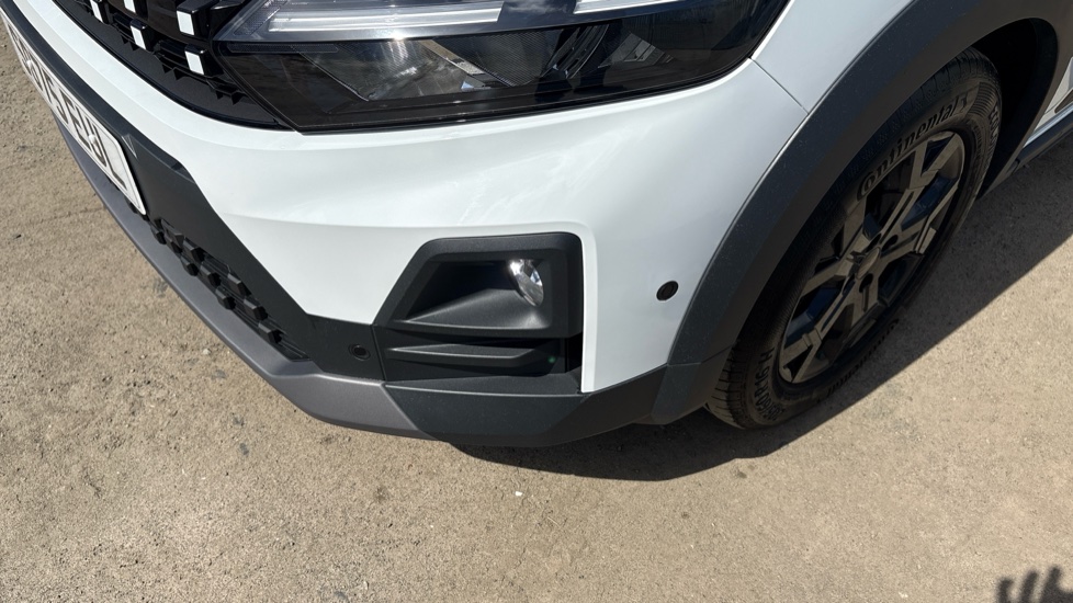 Dacia Sandero Stepway 1.0 TCe Extreme 5dr Petrol Hatchback - Image 37