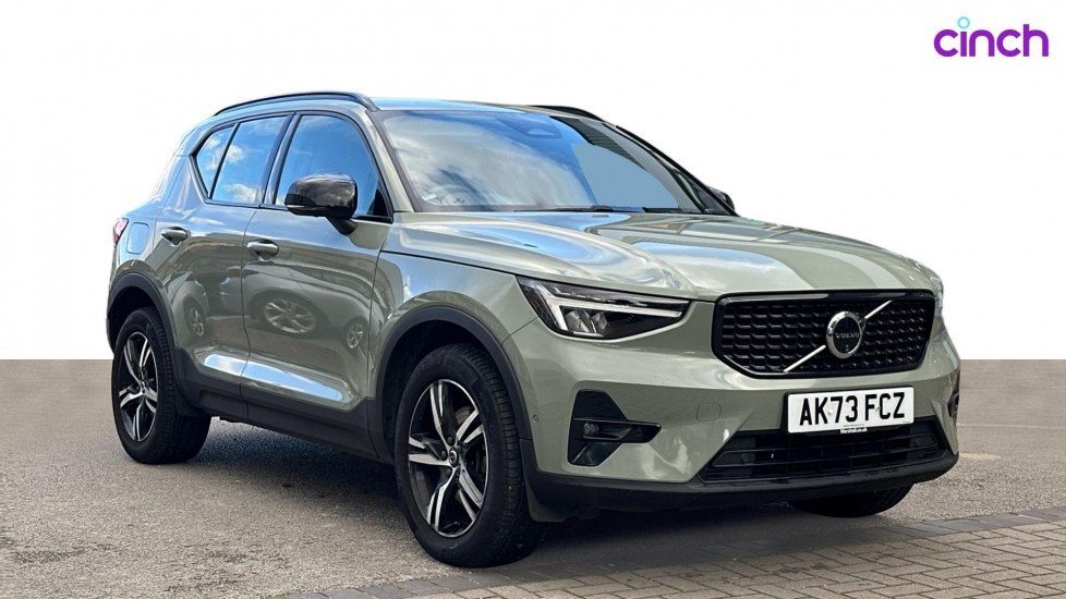 2023 Volvo XC40