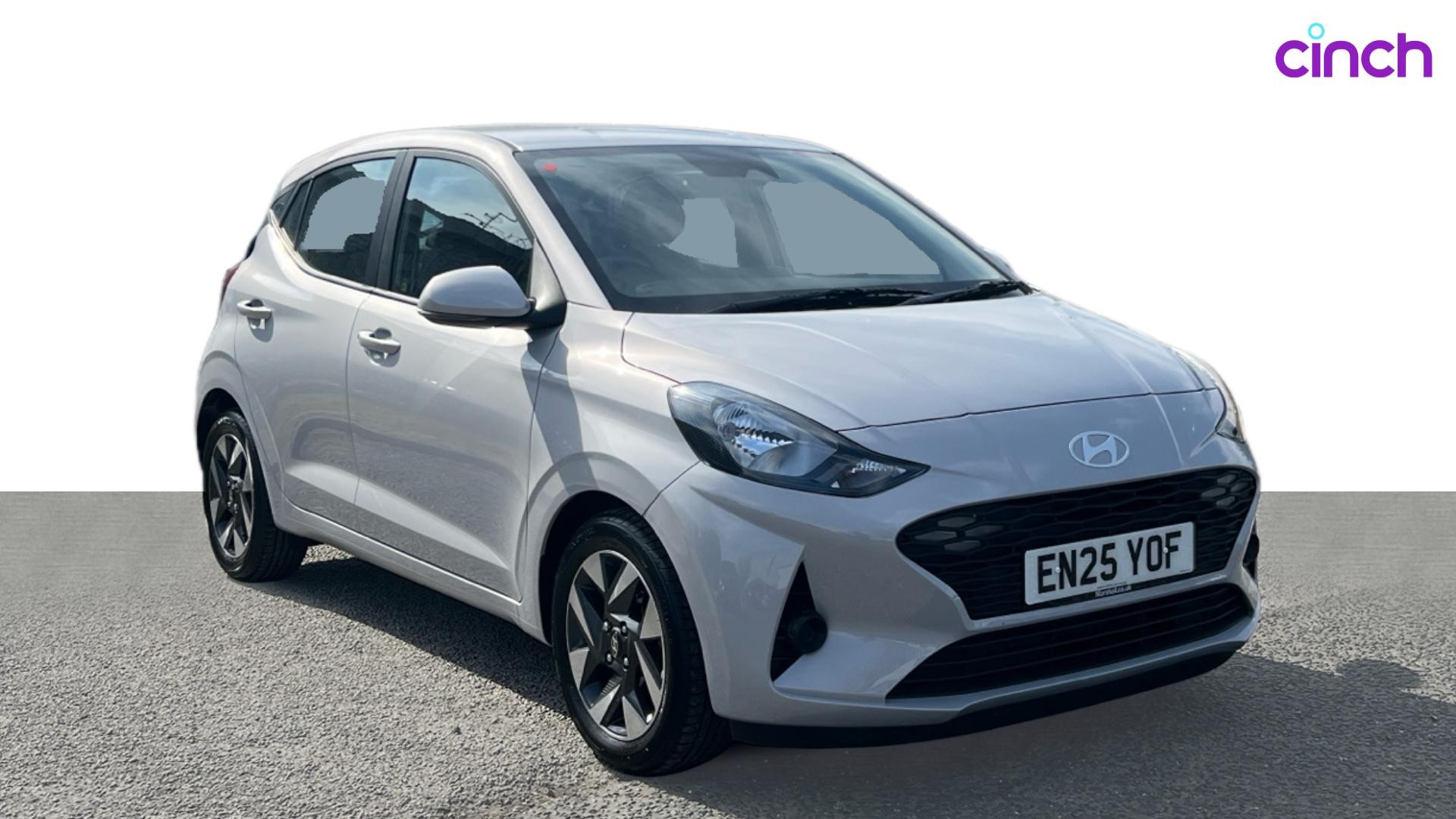 Hyundai i10 listing photo