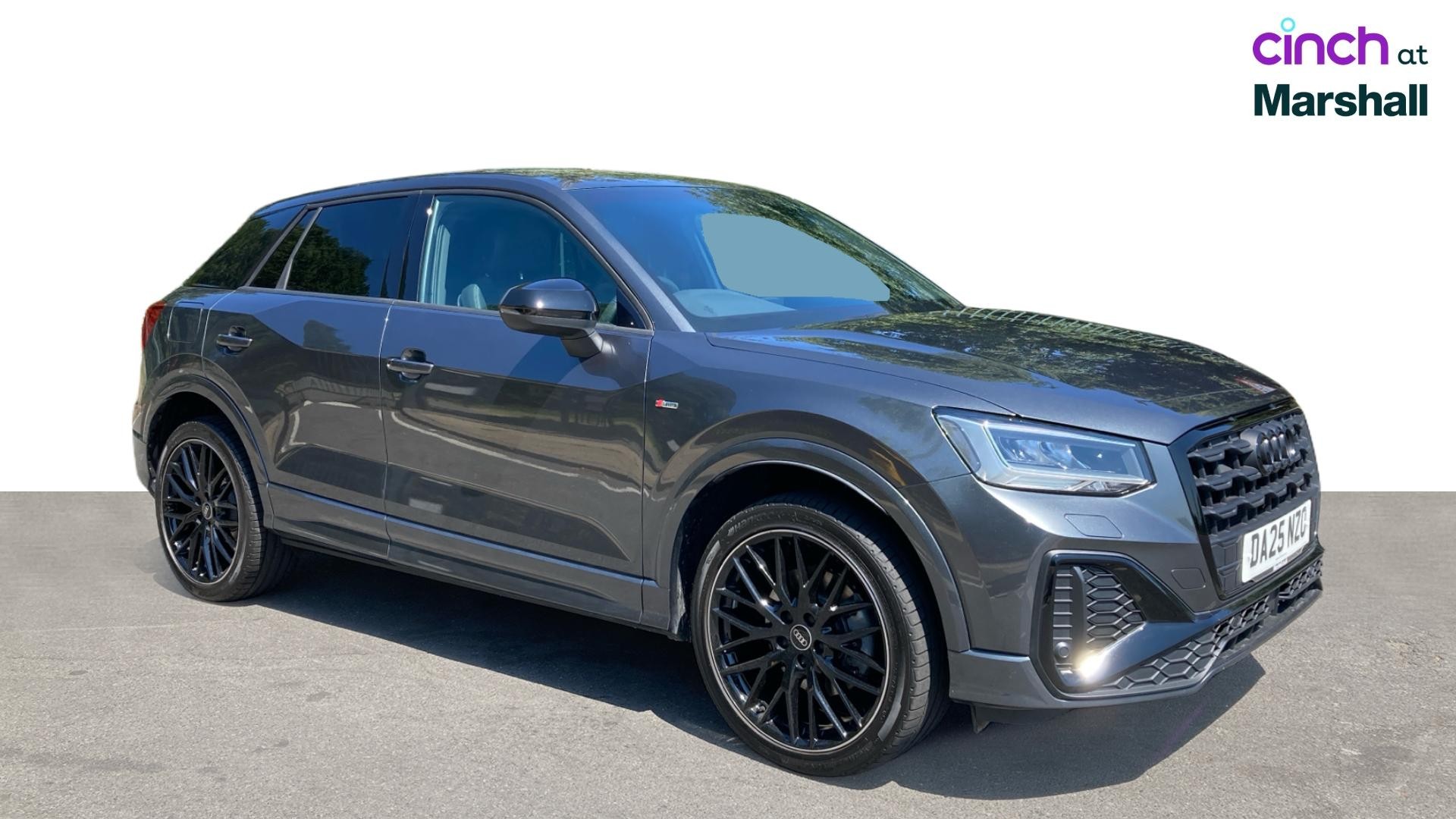 Audi Q2 listing photo