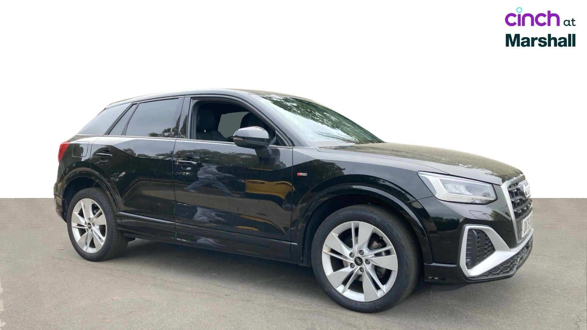 Audi Q2 listing photo