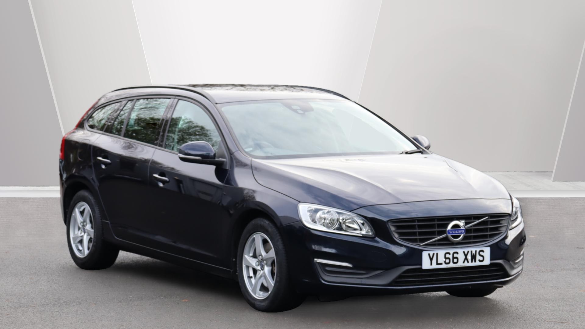 2017 VOLVO V60