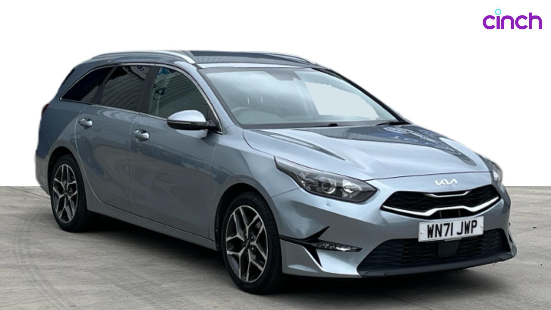 Kia Ceed listing photo