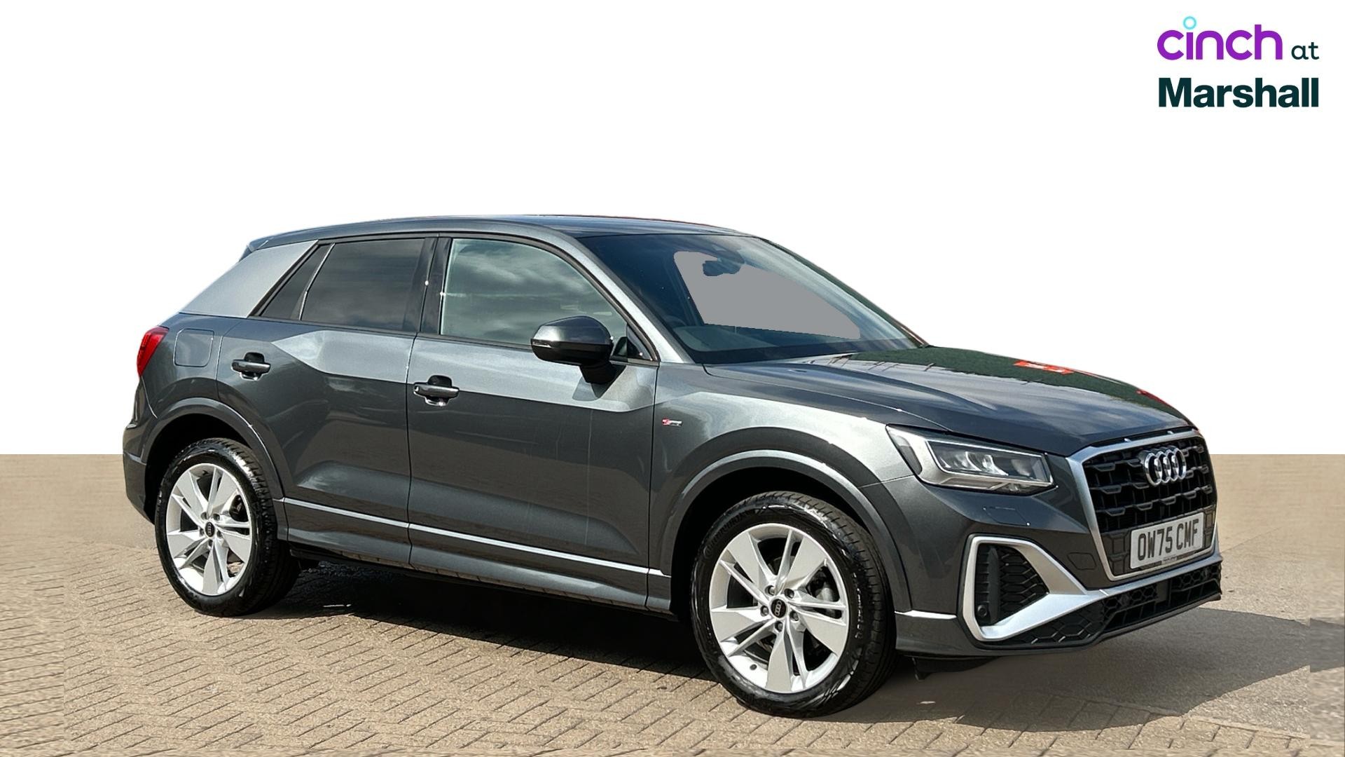 Audi Q2 listing photo
