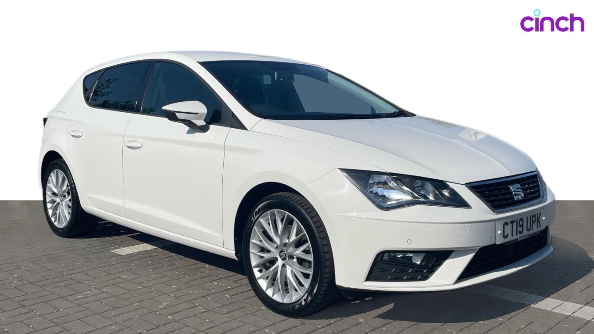 SEAT Leon listing photo