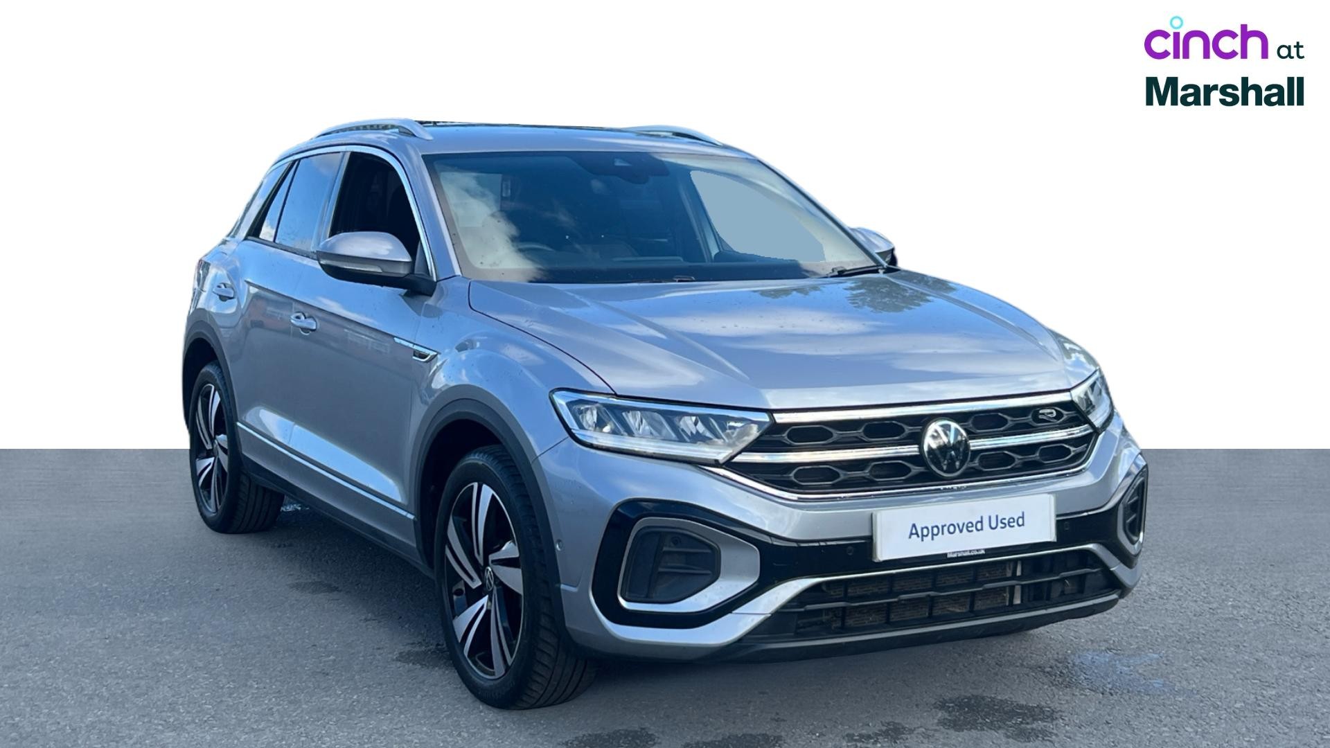 Volkswagen T-Roc listing photo