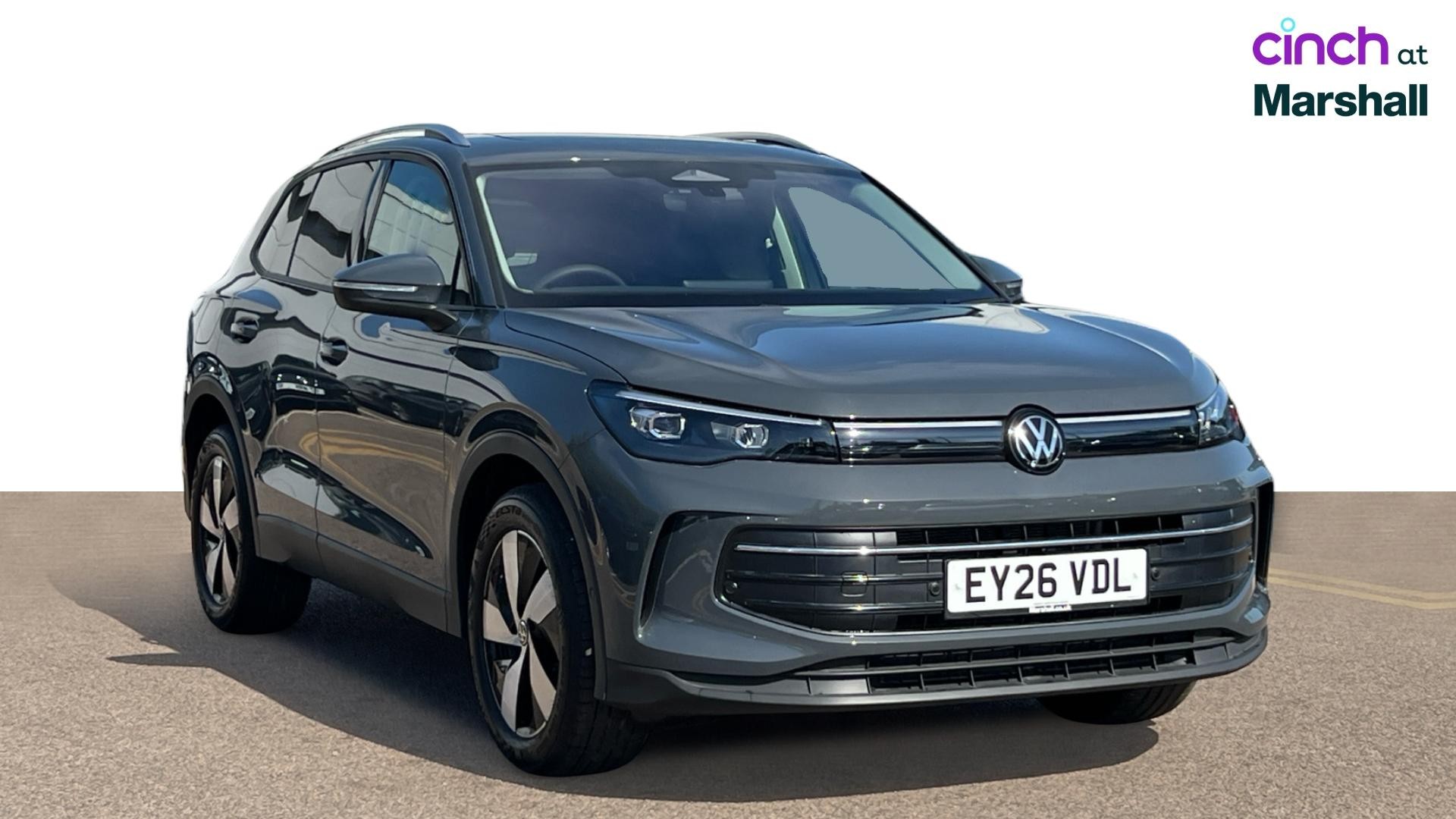 Volkswagen Tiguan listing photo
