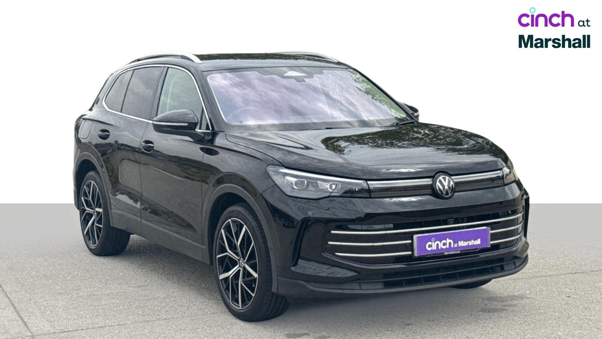 Volkswagen Tiguan listing photo