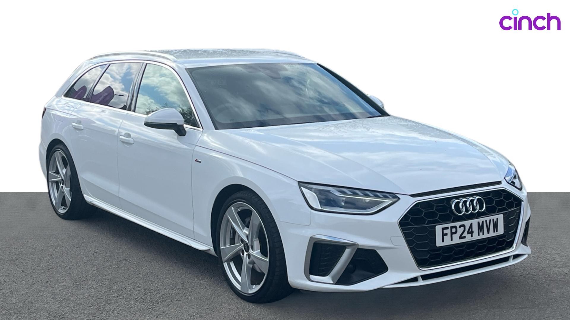 Audi A4 Avant listing photo