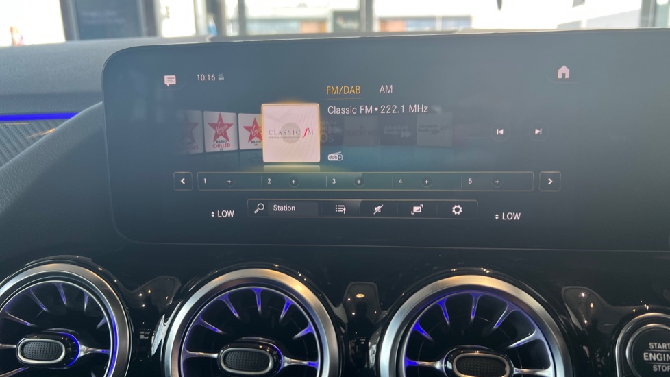 Mercedes-Benz GLA | cinch