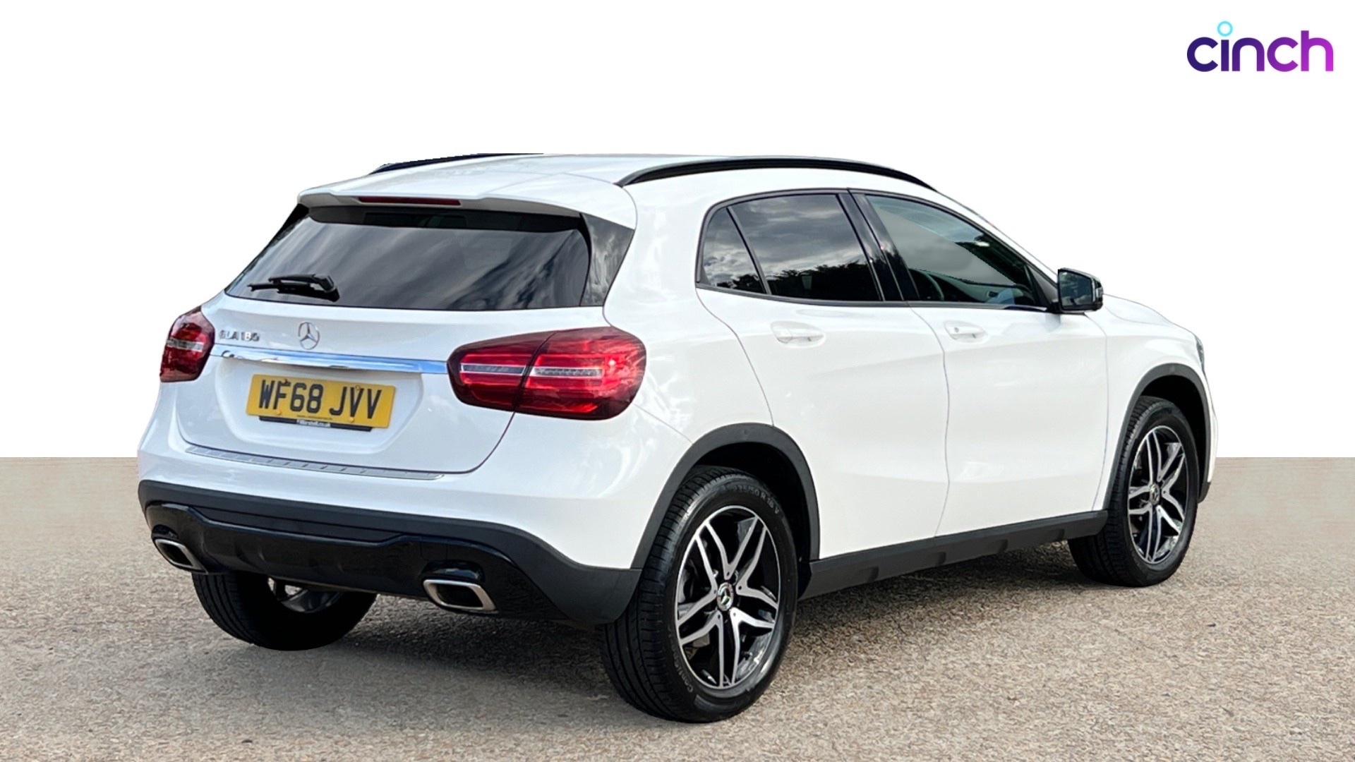 Used 2018 WHITE Mercedes-Benz GLA GLA 180 Urban Edition 5dr 
