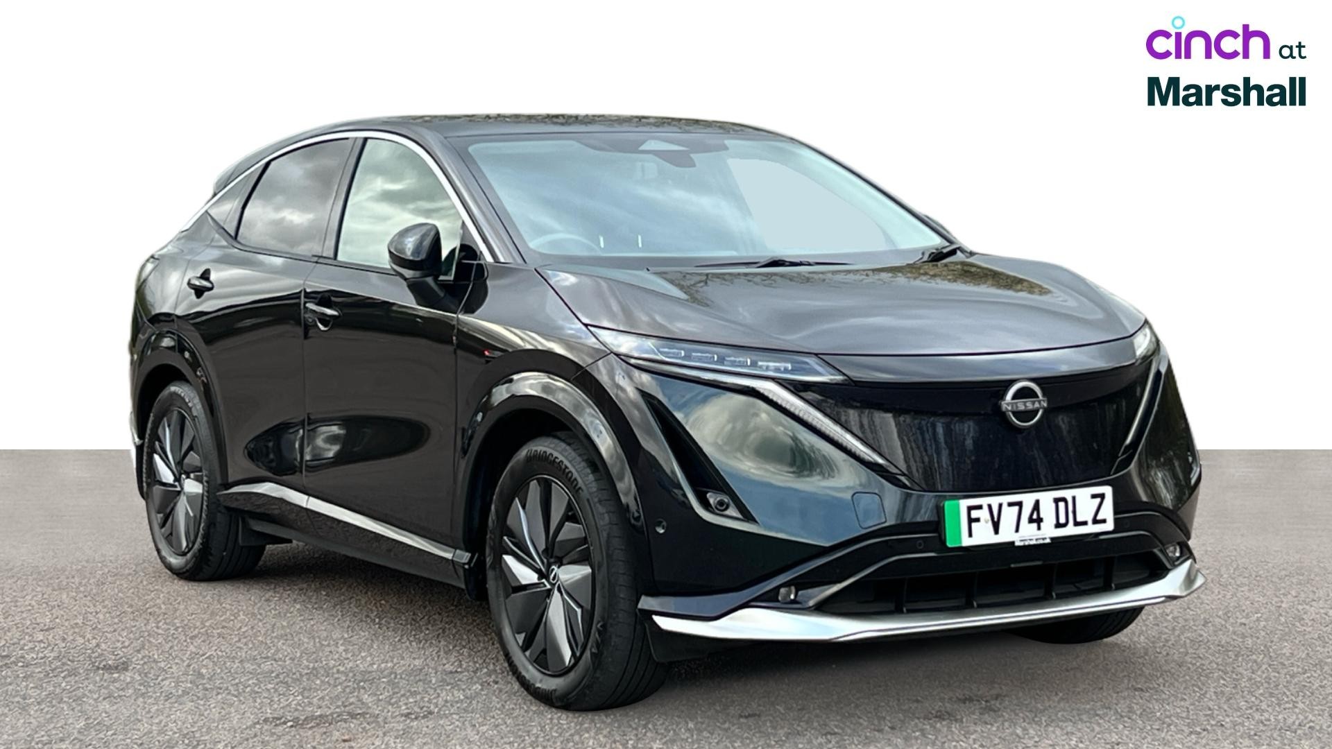 Nissan Ariya listing photo
