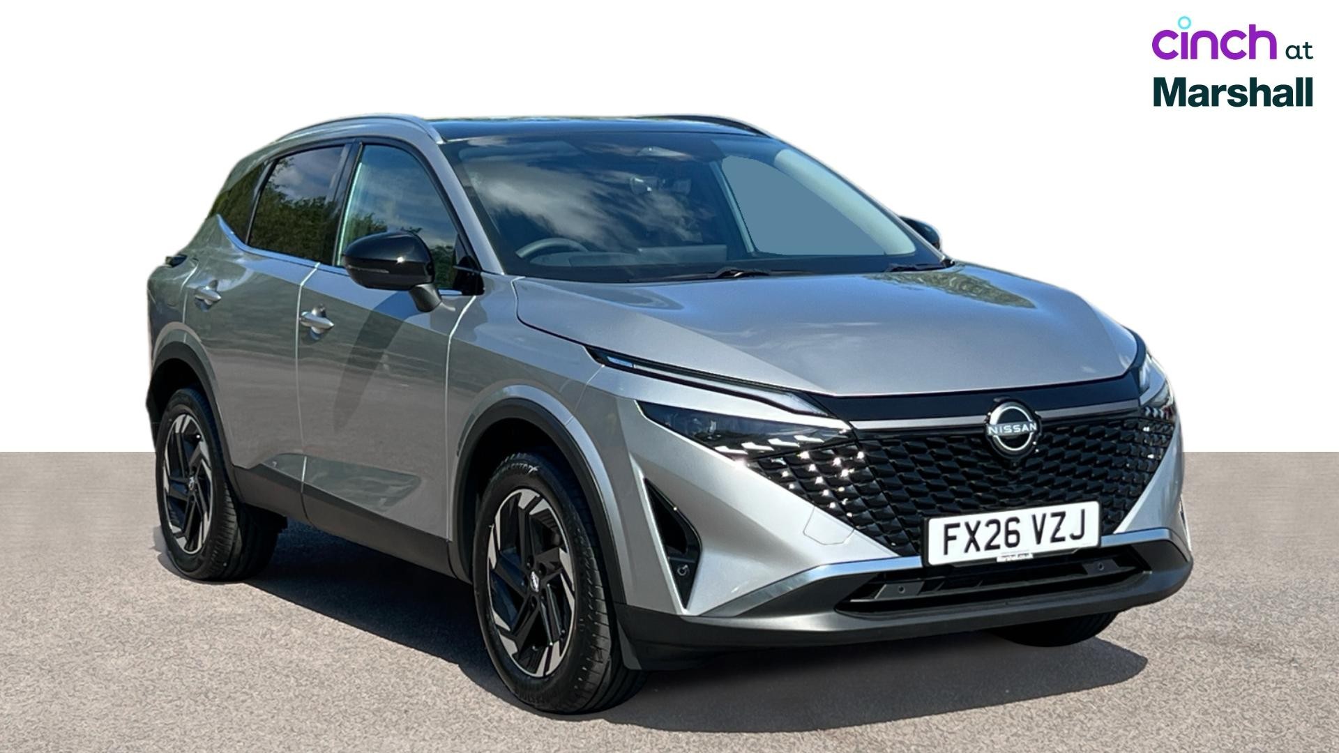 Nissan Qashqai listing photo
