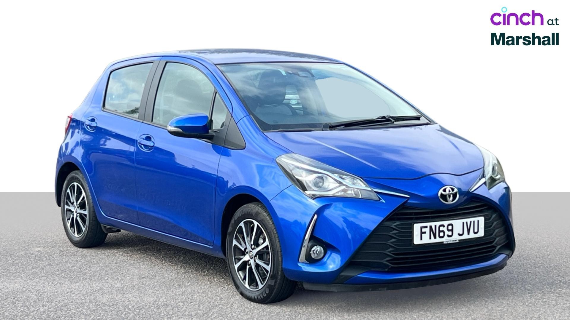 Toyota Yaris dealer public-web source image