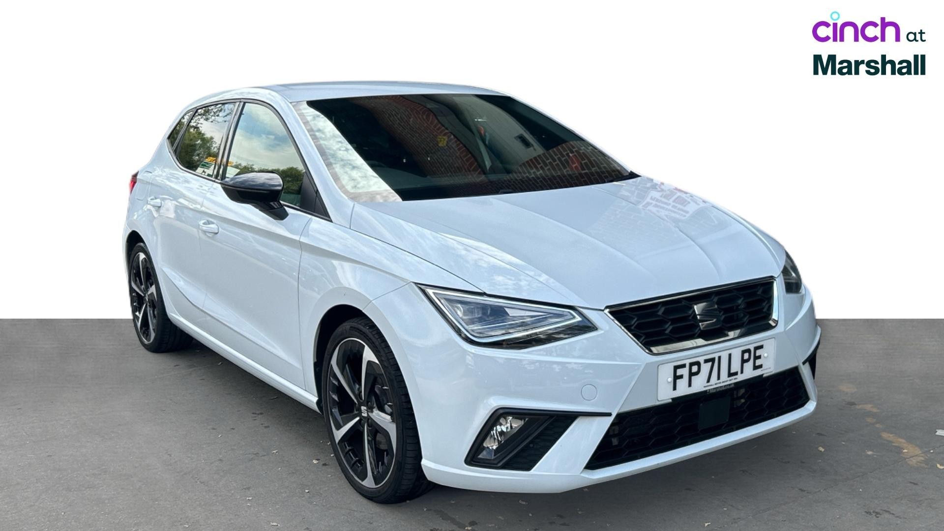 SEAT Ibiza listing photo
