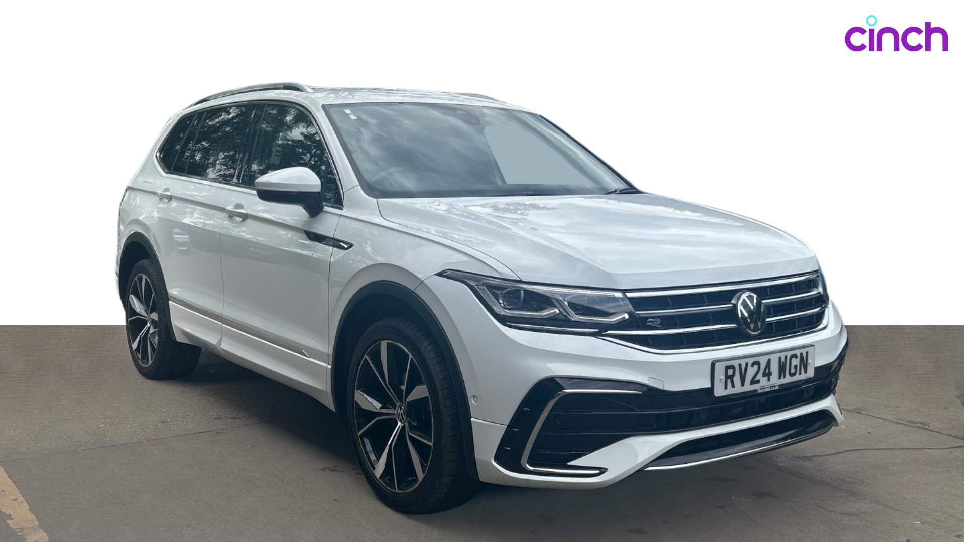Volkswagen Tiguan Allspace listing photo