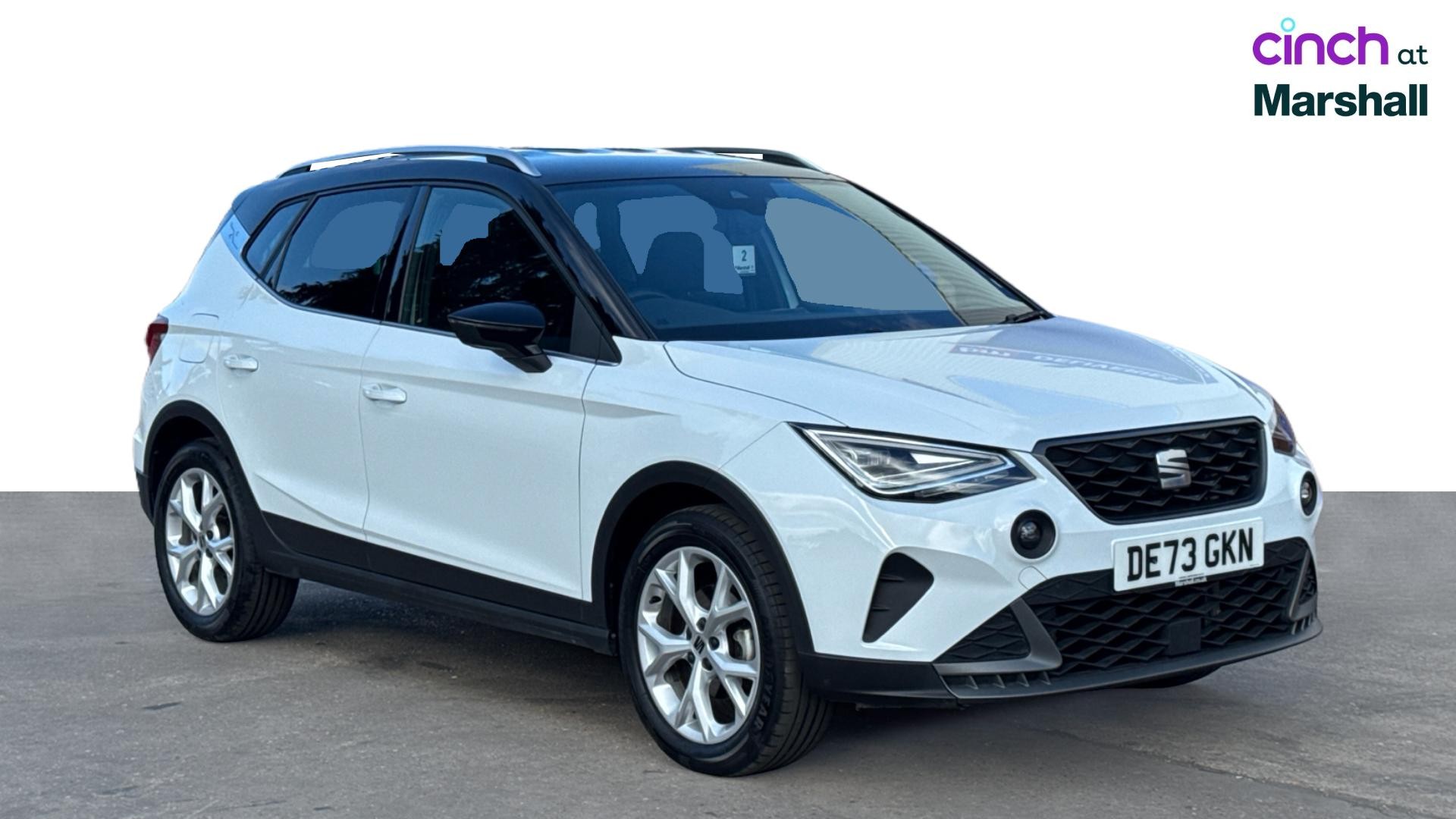 SEAT Arona listing photo