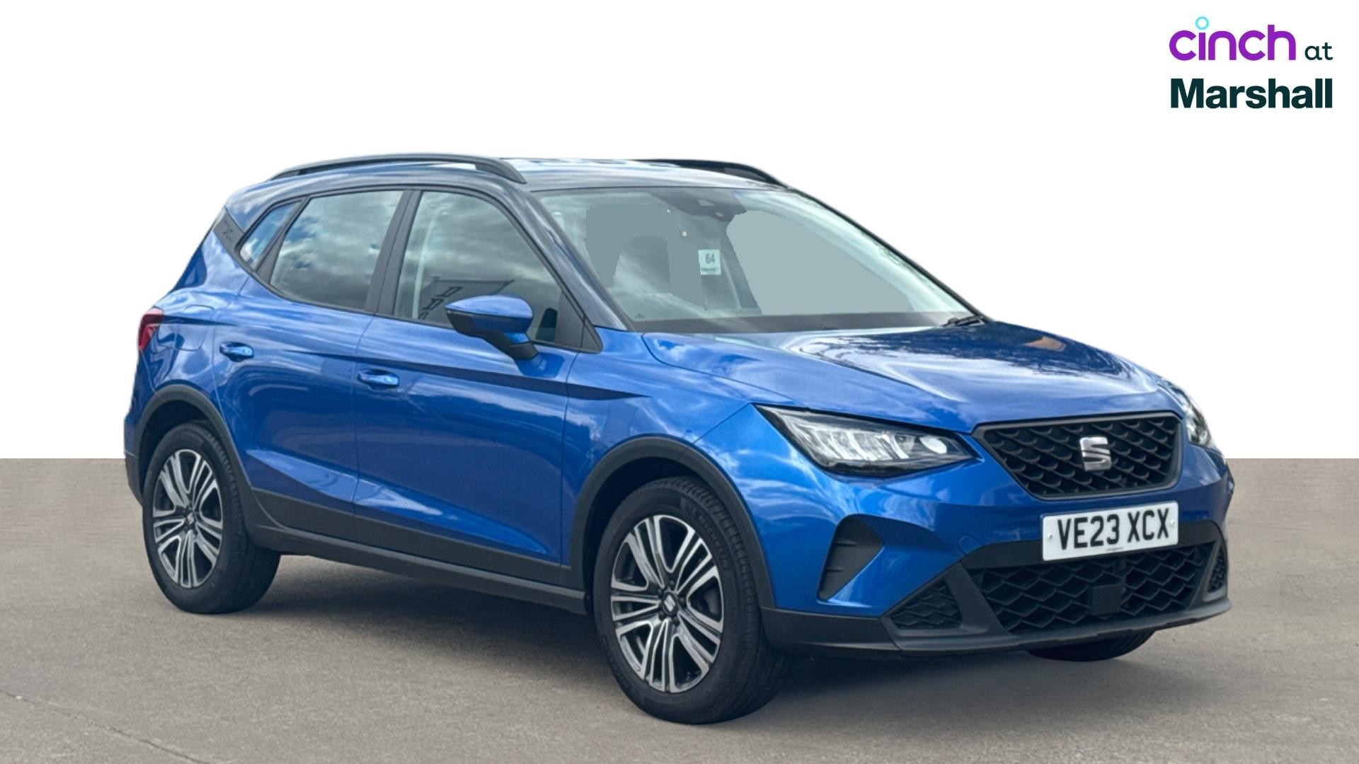 SEAT Arona listing photo
