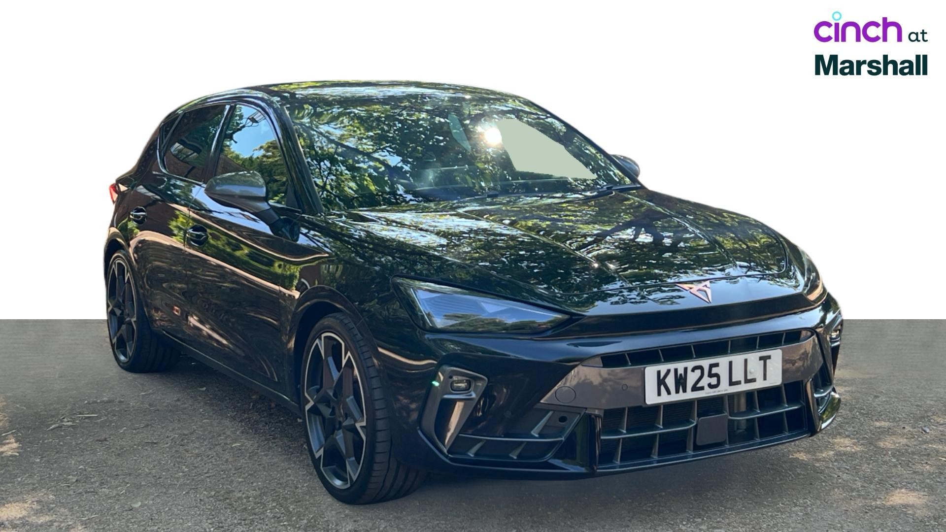 Cupra Leon listing photo