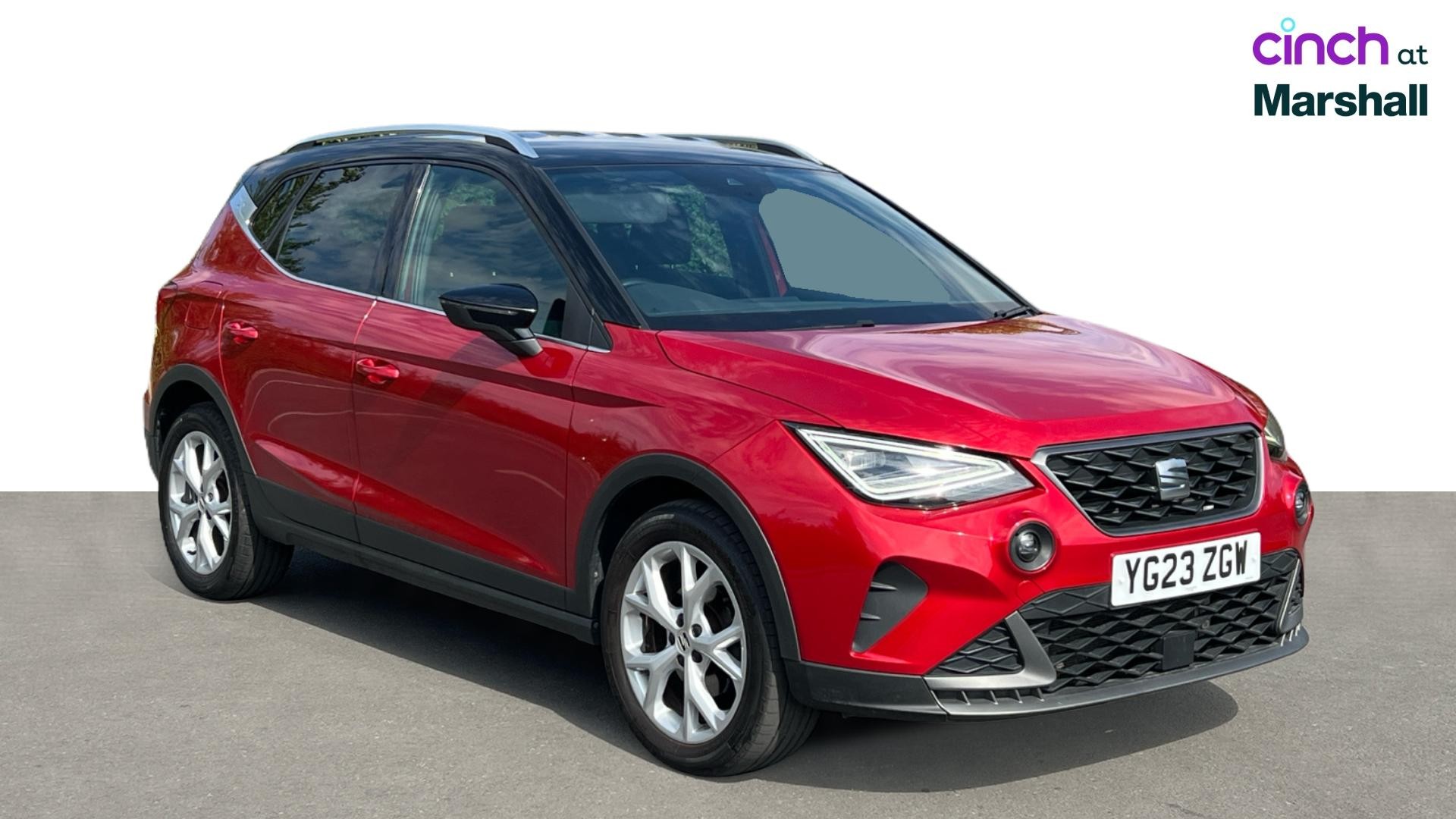 SEAT Arona listing photo
