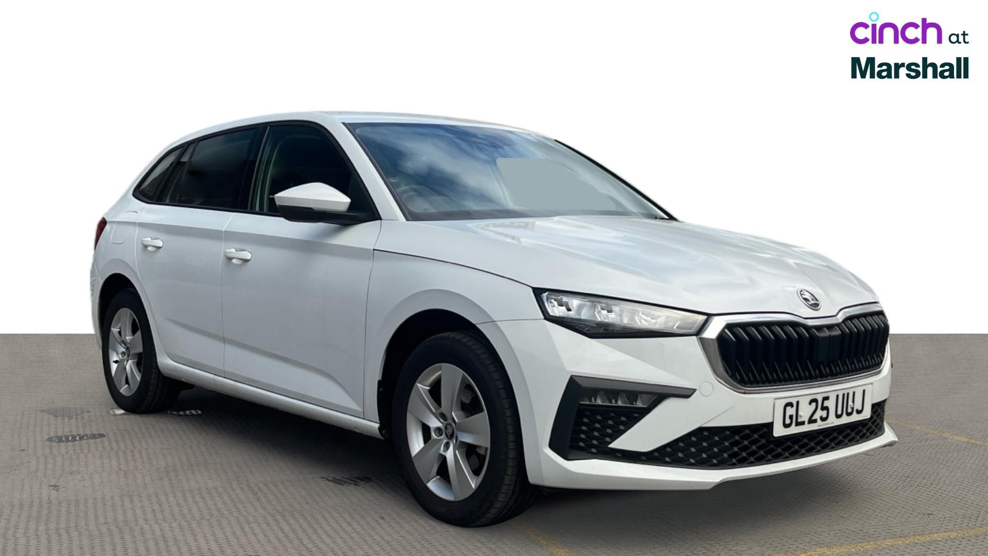 Skoda Scala listing photo