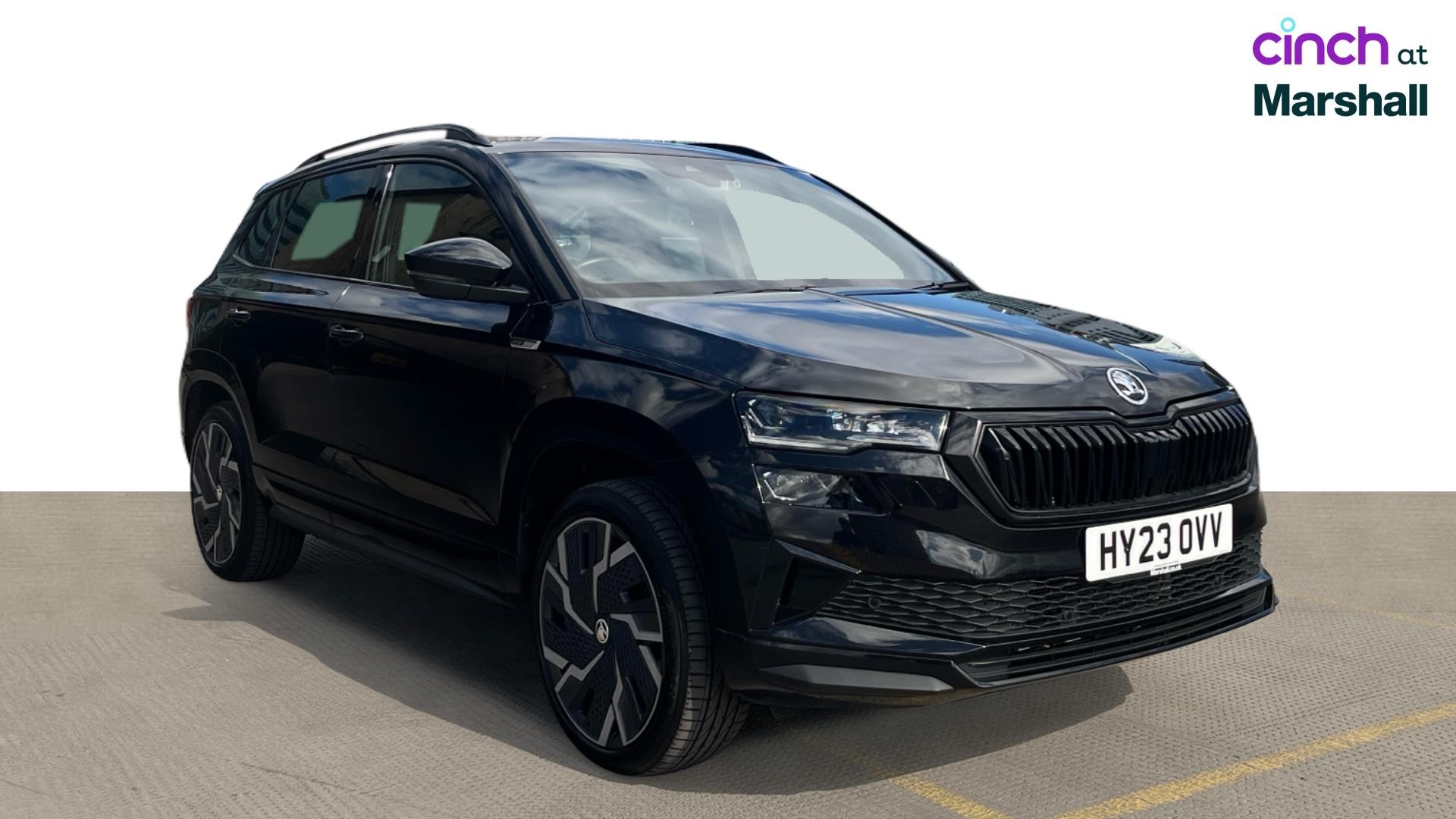 Skoda Karoq listing photo