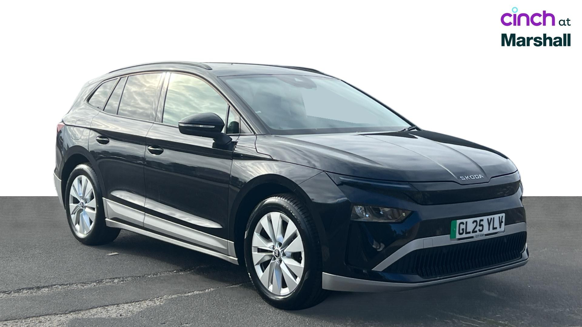 Skoda Enyaq iV listing photo