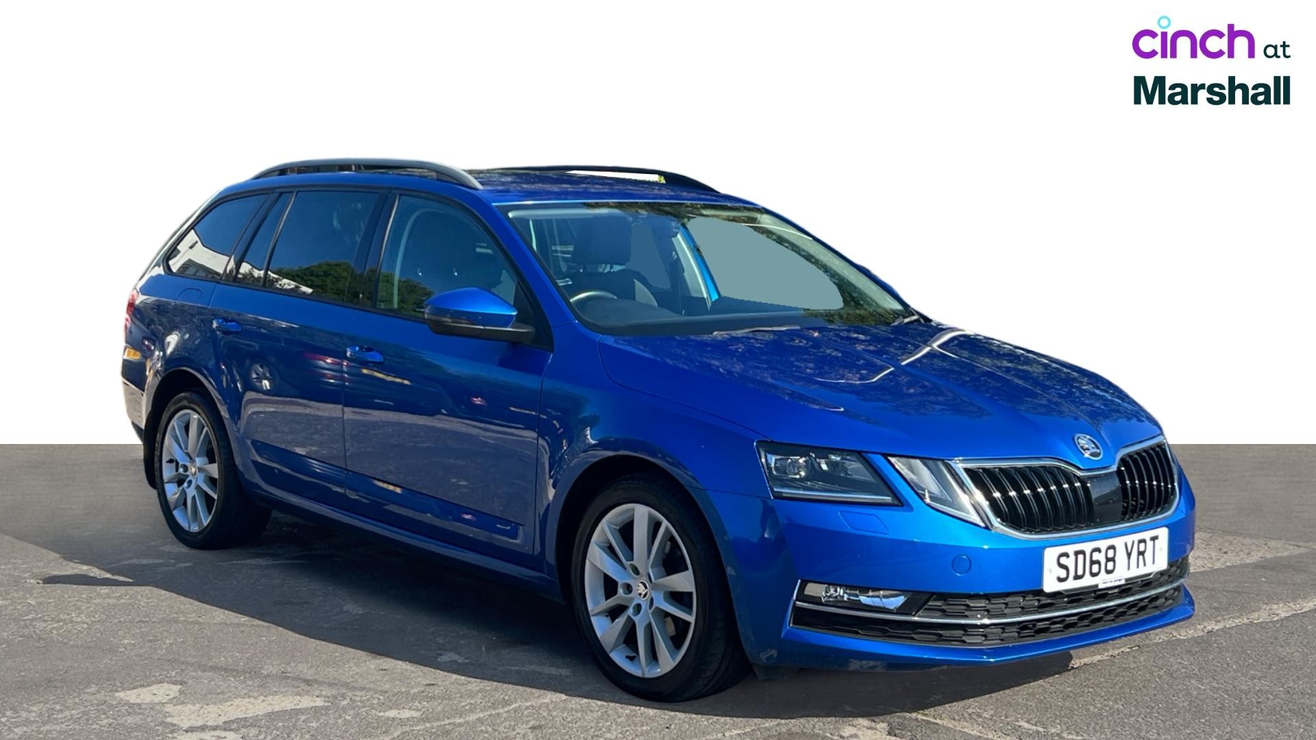Skoda Octavia listing photo