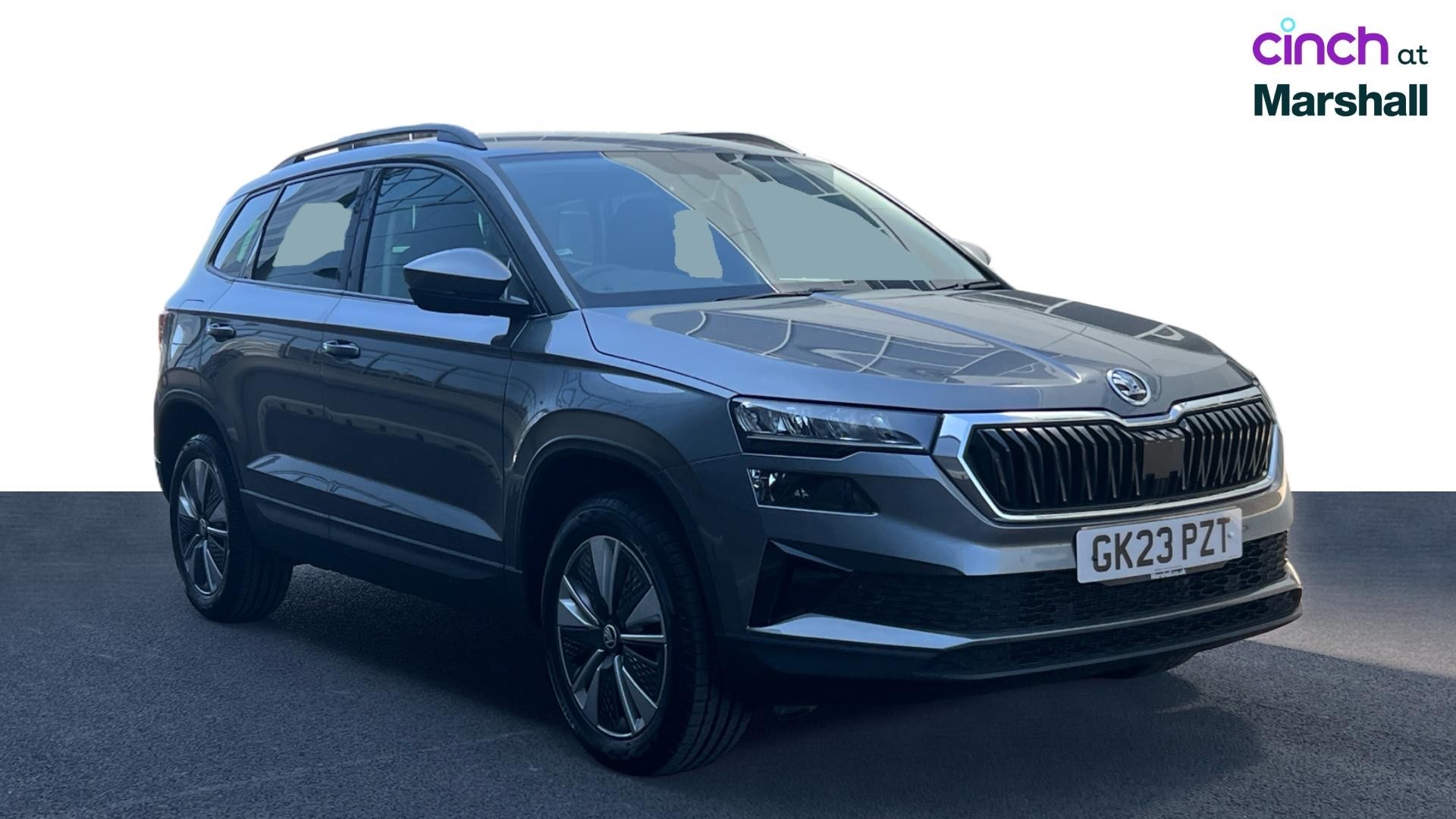 Skoda Karoq listing photo