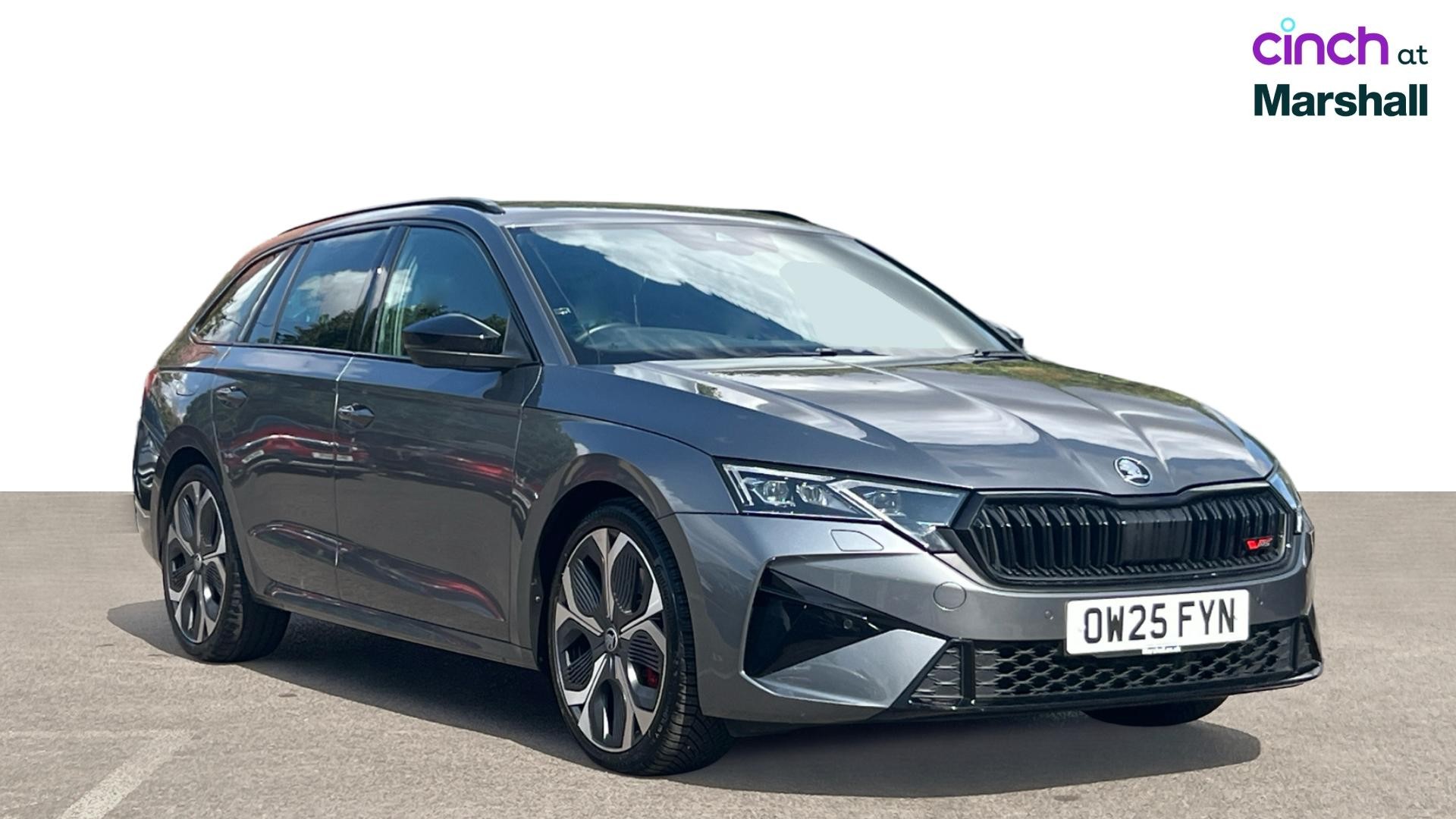 Skoda Octavia listing photo