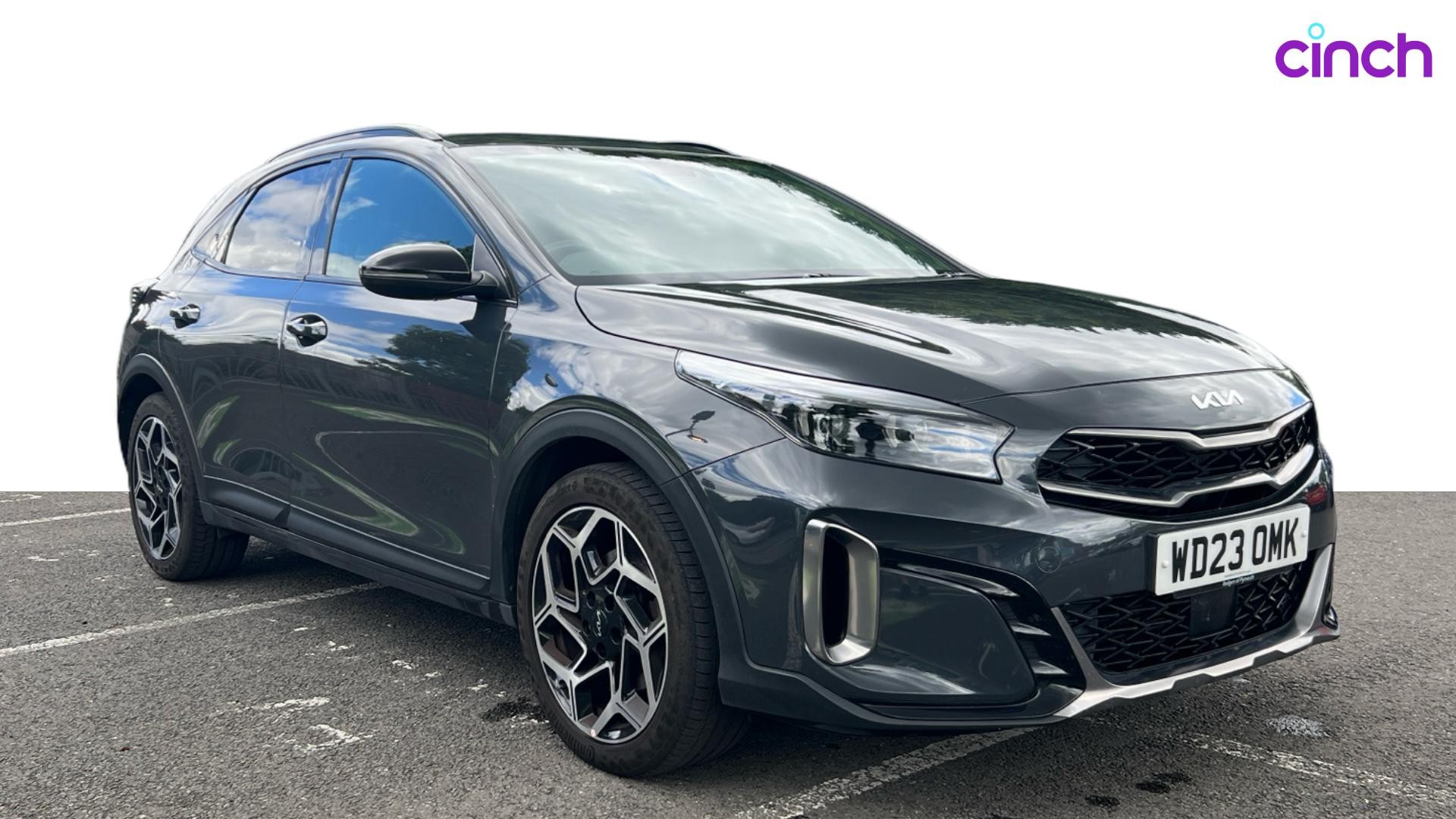 Kia Xceed listing photo