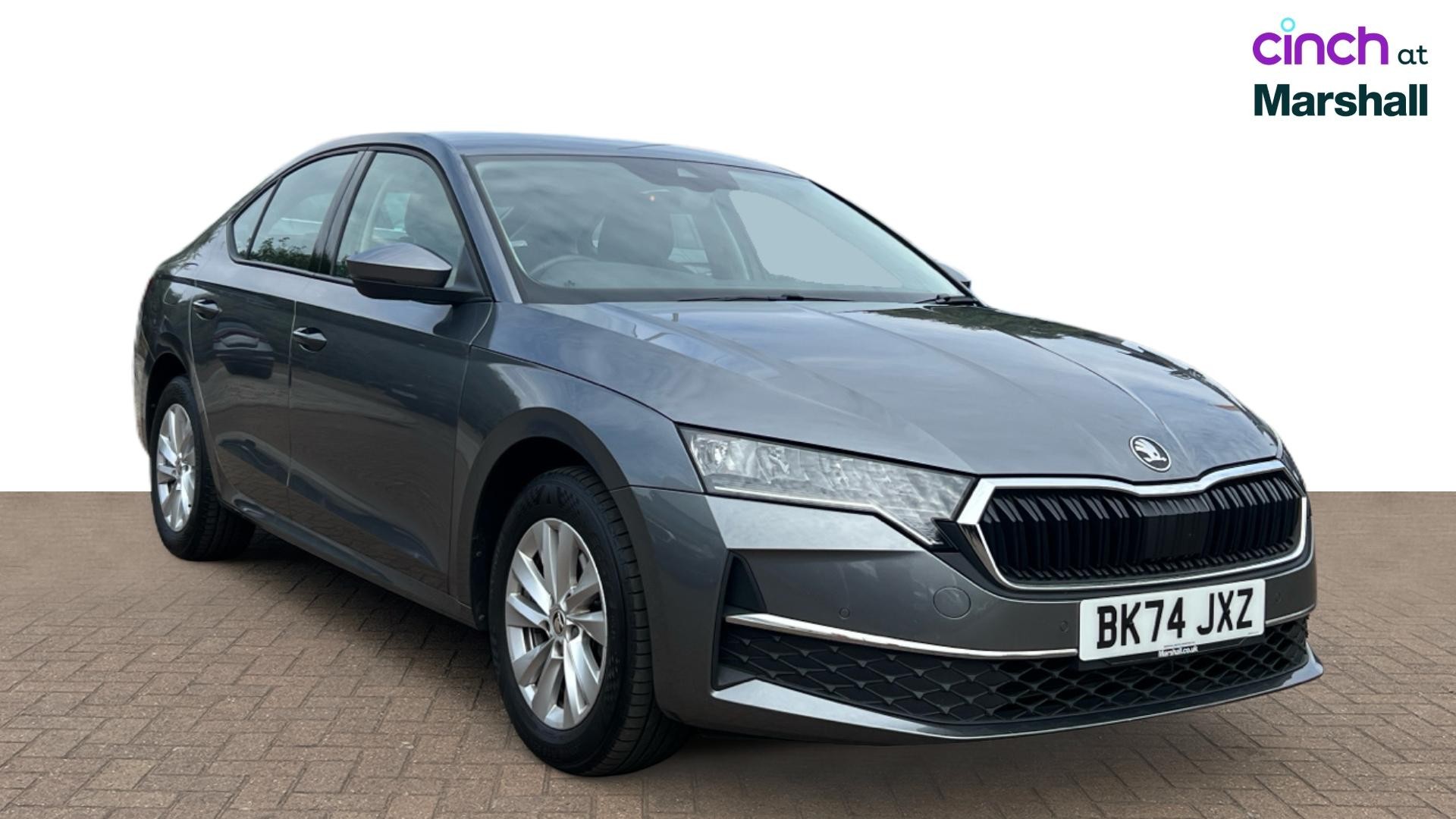 Skoda Octavia listing photo