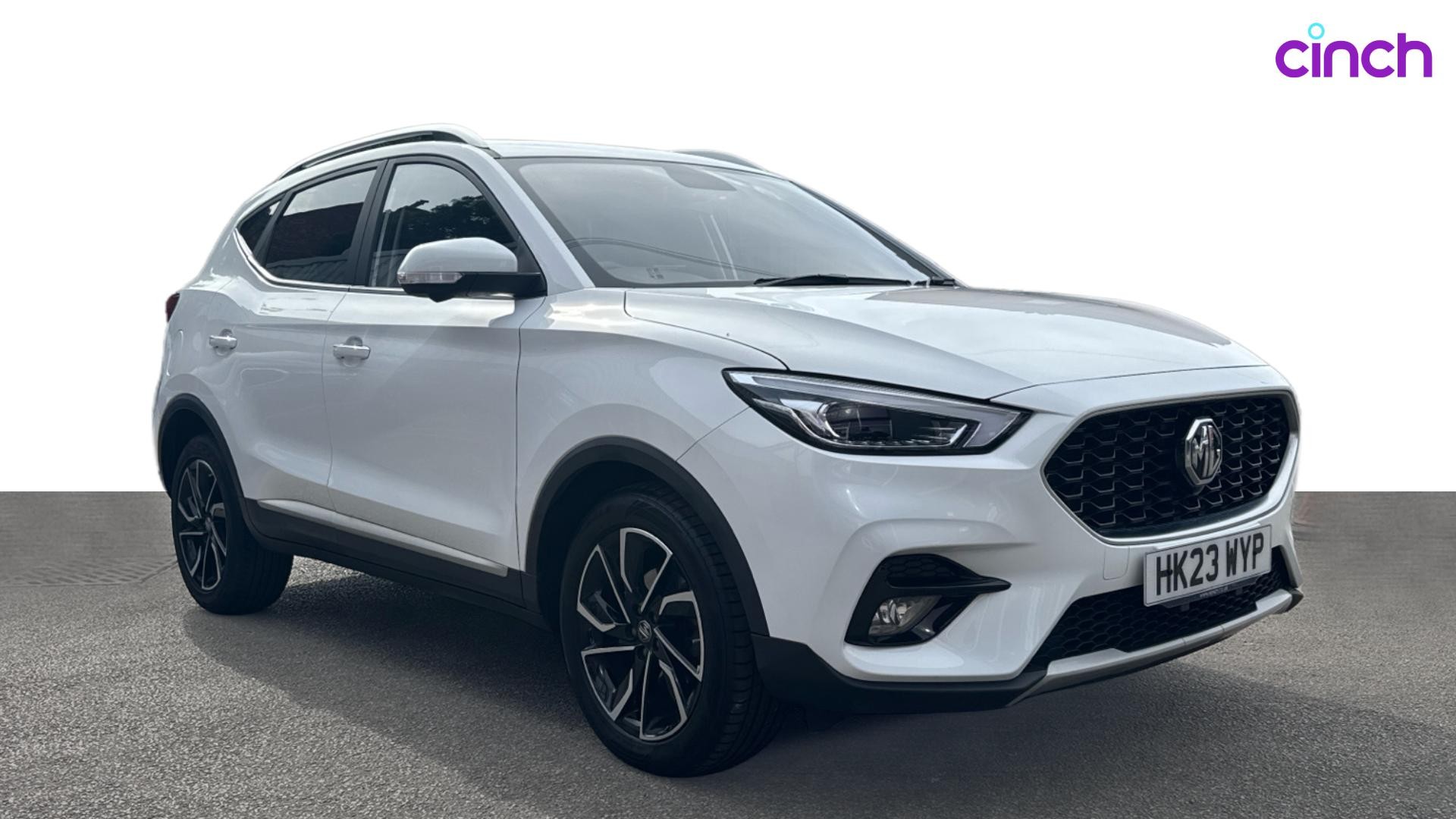 MG ZS listing photo