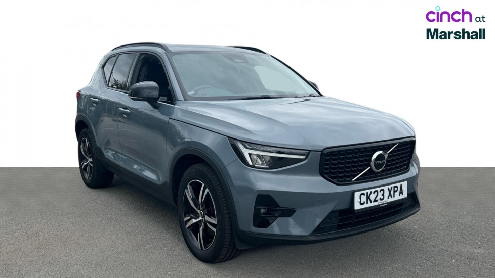 2023 Volvo XC40