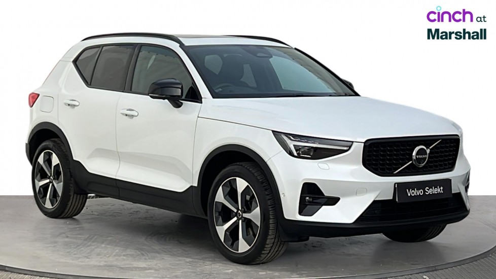 2023 Volvo XC40
