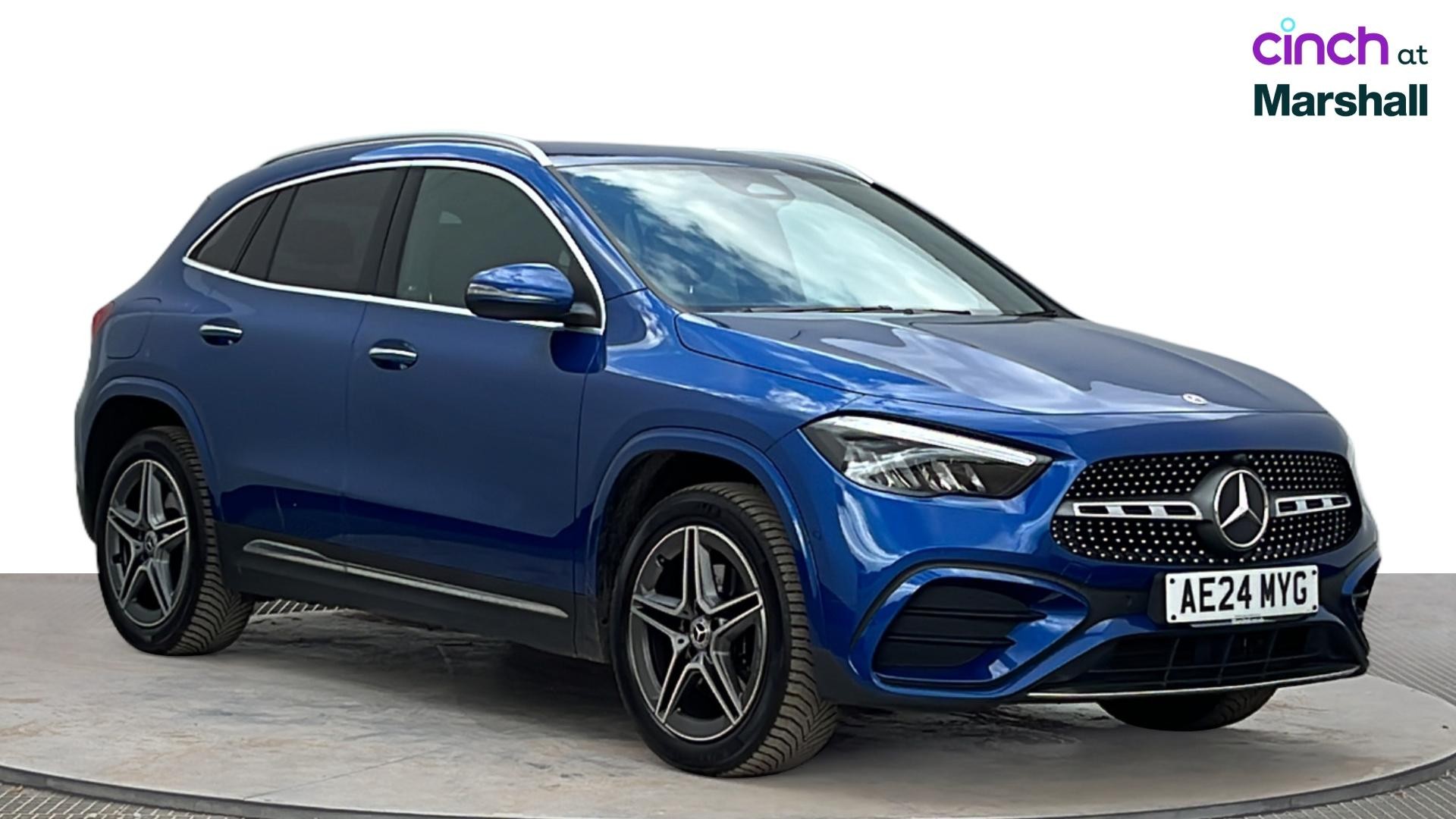 Mercedes-Benz GLA listing photo