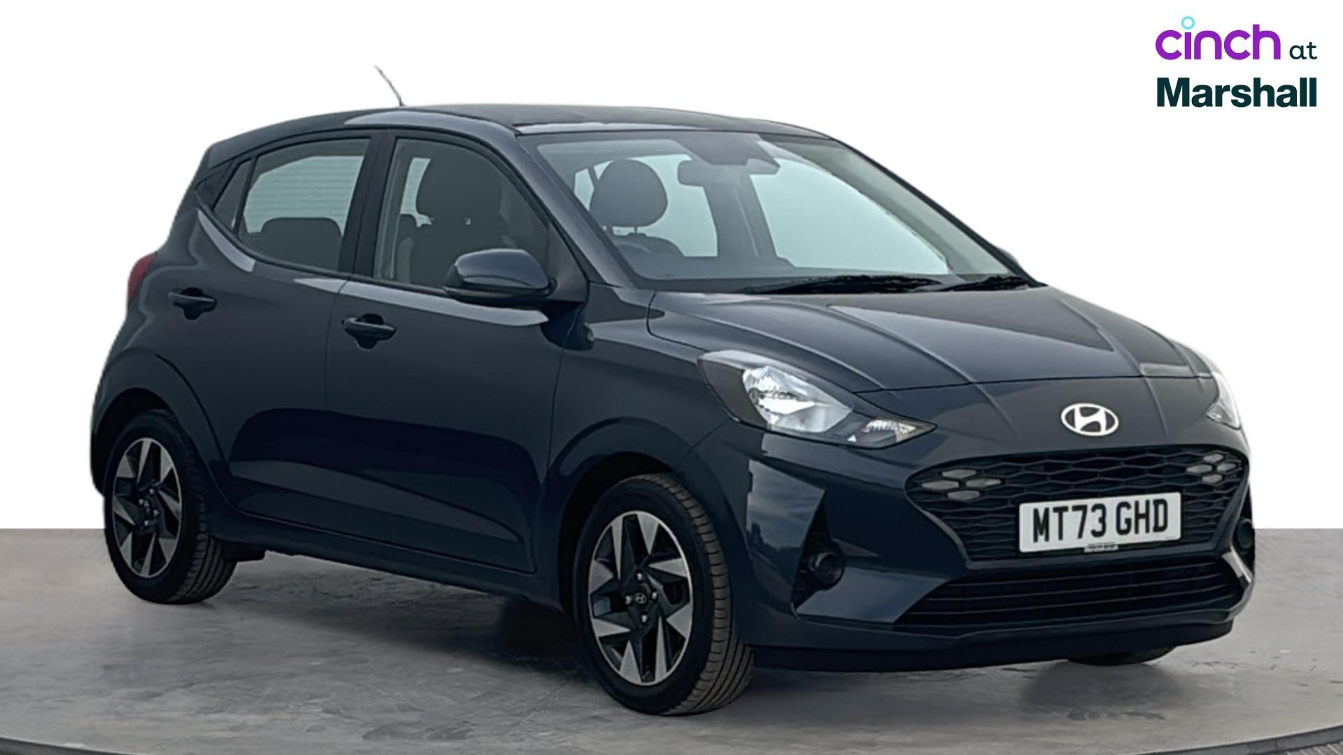 Hyundai i10 listing photo