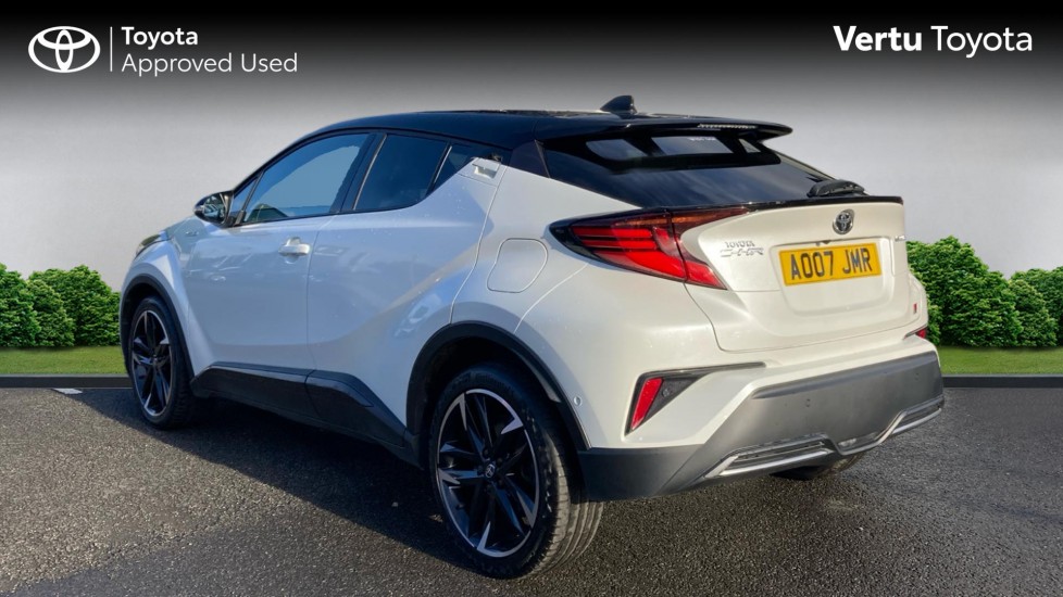 Toyota C-HR 1.8 Hybrid GR Sport 5dr CVT Hybrid Hatchback - Image 4