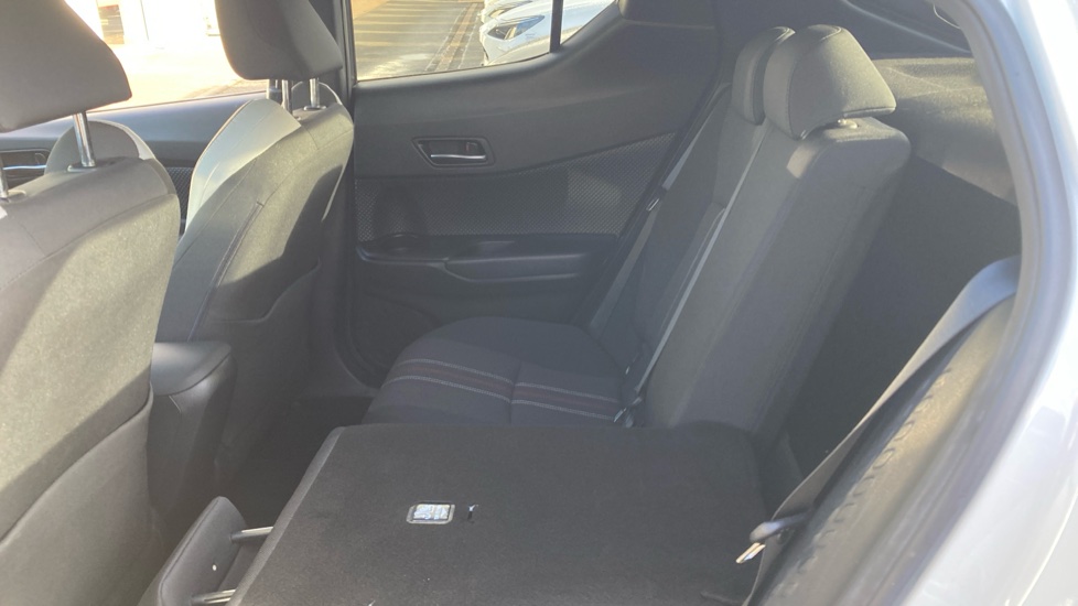 Toyota C-HR 1.8 Hybrid GR Sport 5dr CVT Hybrid Hatchback - Image 18