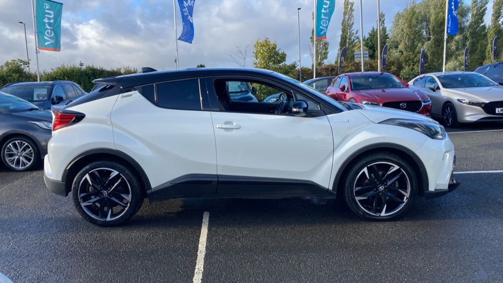 Toyota C-HR 1.8 Hybrid GR Sport 5dr CVT Hybrid Hatchback - Image 23