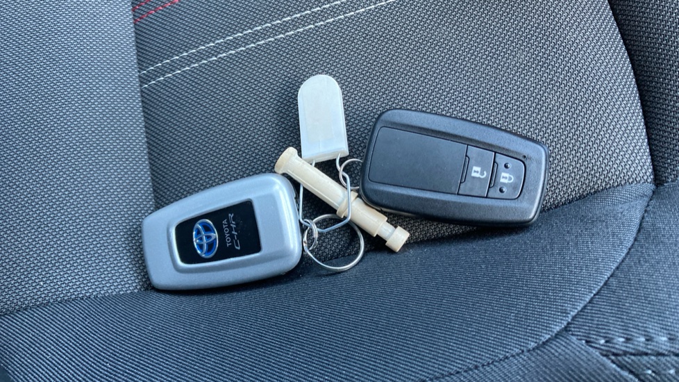 Toyota C-HR 1.8 Hybrid GR Sport 5dr CVT Hybrid Hatchback - Image 28